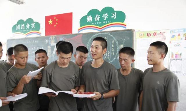 深度解析，為什么不建議報(bào)考國(guó)防科技大學(xué)，深度解析，報(bào)考國(guó)防科技大學(xué)的潛在考慮與權(quán)衡