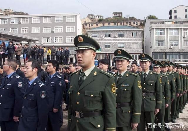 警備區(qū)權(quán)力詳解，究竟權(quán)力大小如何？，警備區(qū)權(quán)力深度解析，權(quán)力范圍與大小揭秘