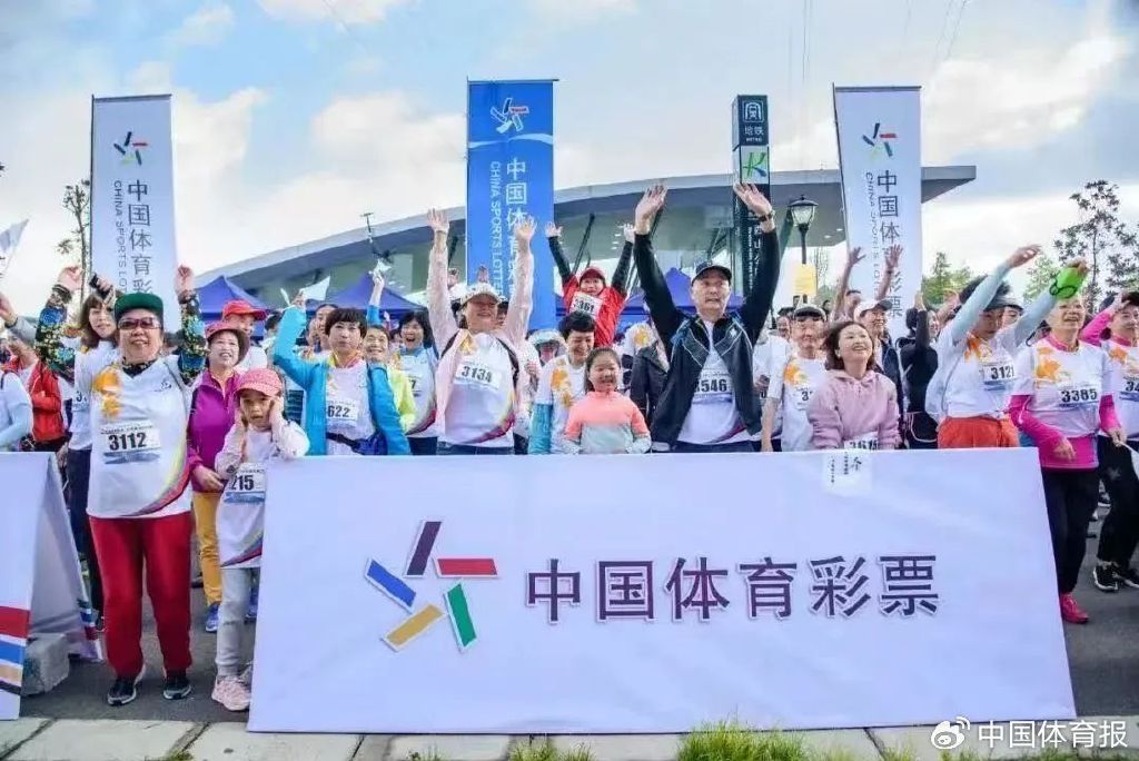 新澳門一碼一肖一特一中鳳凰體育彩票——探索彩票背后的秘密，新澳門彩票背后的秘密，一碼一肖一特一中與鳳凰體育彩票解析