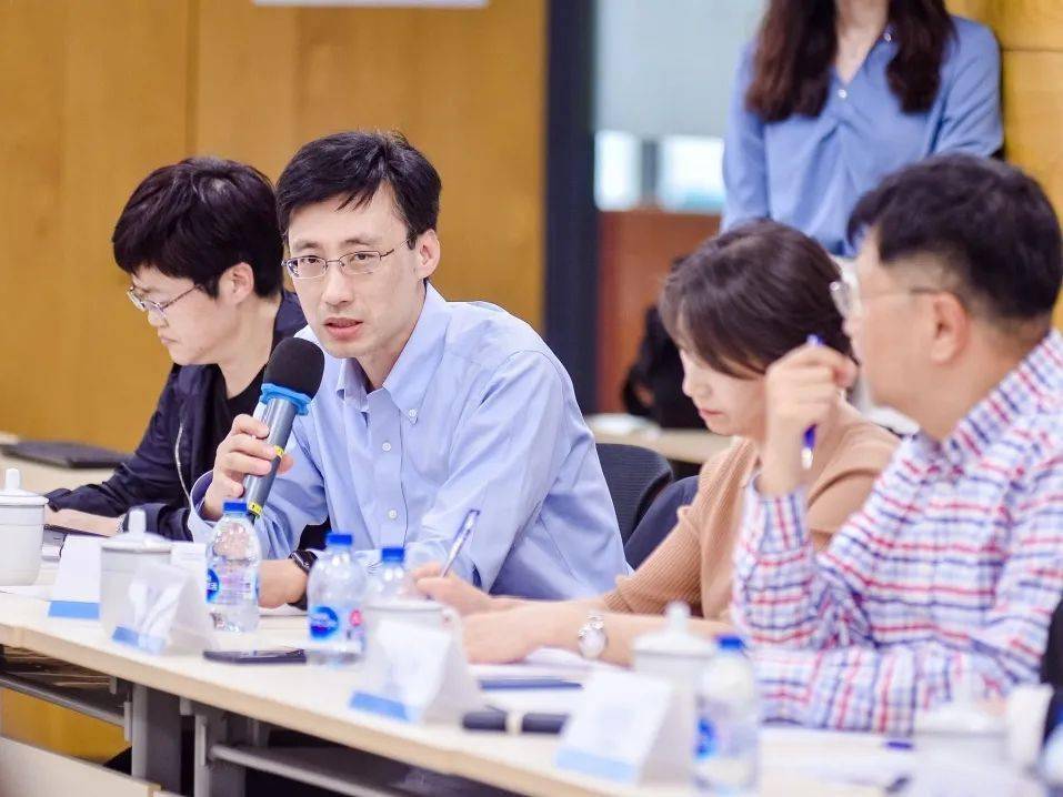王中王一肖中持嗎？深度解析背后的故事與真相，揭秘王中王一肖背后的故事與真相，深度解析與真相探討
