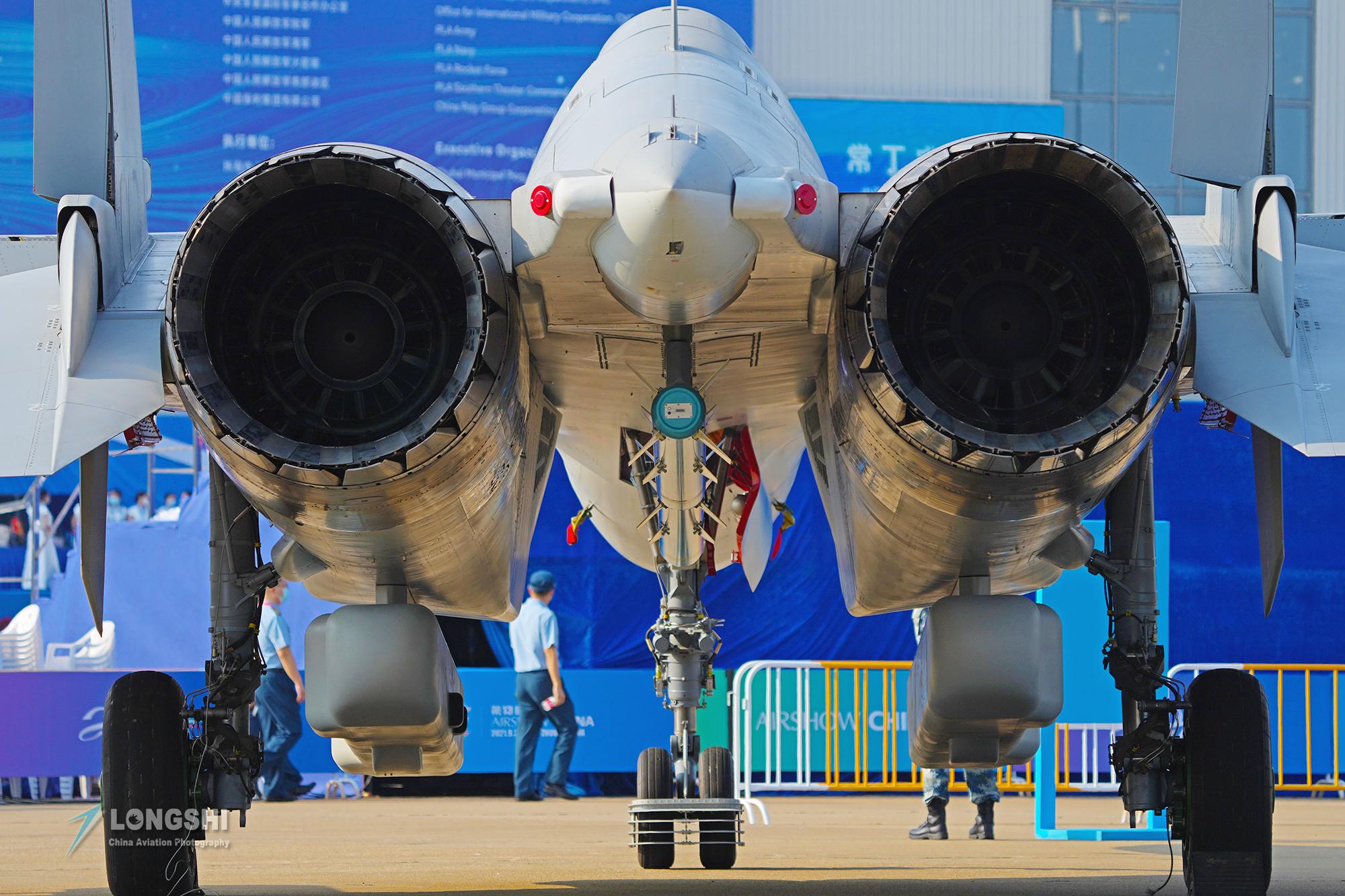 揭秘殲-16D電子戰(zhàn)飛機(jī)，空中電子戰(zhàn)領(lǐng)域的嶄新里程碑，揭秘殲-16D電子戰(zhàn)飛機(jī)，空中電子戰(zhàn)領(lǐng)域的全新里程碑