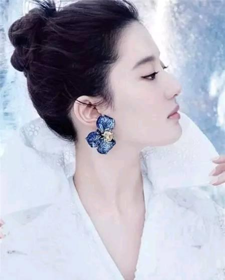 女明星排行榜，誰是最美的璀璨之星，女明星魅力排行榜，誰是最耀眼的璀璨之星？