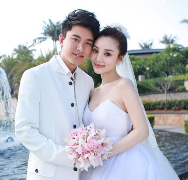 賈乃亮和李小璐為什么離婚？深度解析背后的原因，賈乃亮與李小璐離婚內(nèi)幕揭秘，深度探究背后原因