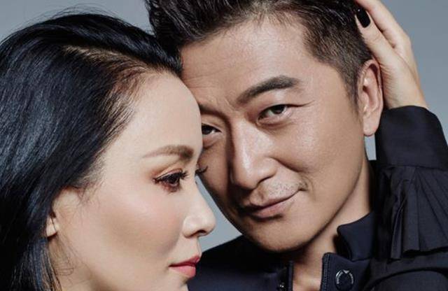 揭秘演員邵峰的妻子照片，一段關于愛與私密的旅程，邵峰妻子私密照曝光，愛與家庭的旅程