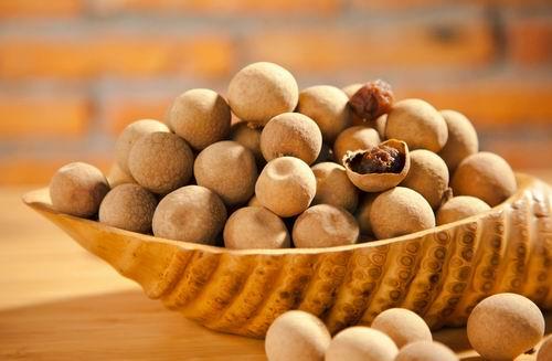 孕婦能吃桂圓嗎，全面解析桂圓對孕婦的影響與注意事項，桂圓對孕婦的影響及注意事項，孕婦能否食用桂圓？全面解析