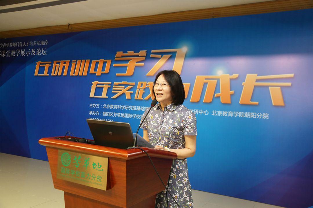 芳草地免費(fèi)資料論壇，共享知識，共創(chuàng)未來，芳草地免費(fèi)資料論壇，共享知識，攜手共創(chuàng)未來