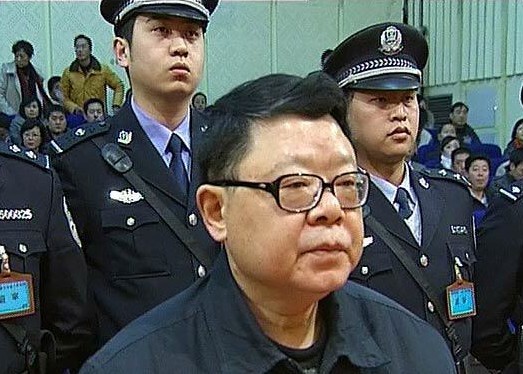 文強(qiáng)黑幫集團(tuán)的興衰史，揭示黑惡勢(shì)力的危害與打擊重要性，文強(qiáng)黑幫集團(tuán)興衰史，黑惡勢(shì)力危害與打擊的重要性揭秘