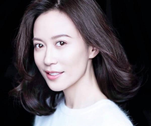 揭秘有緋聞的女演員明星的世界，揭秘緋聞女星的世界