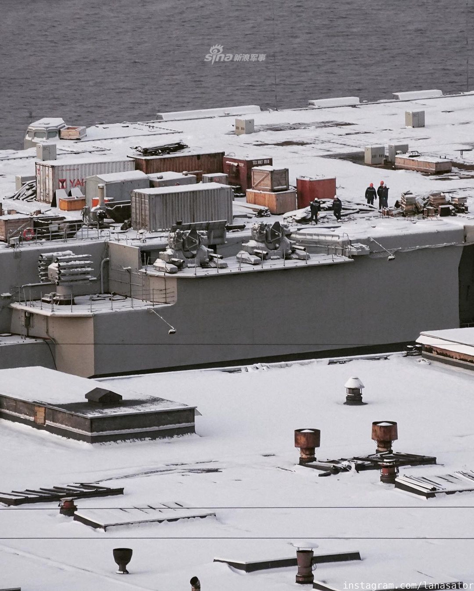 庫(kù)茲涅佐夫號(hào)航母