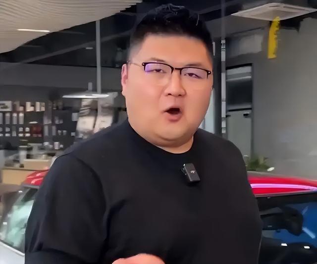 猴哥說(shuō)車(chē)個(gè)人資料，深度解析一位汽車(chē)領(lǐng)域的網(wǎng)紅大咖，猴哥說(shuō)車(chē)深度解析，汽車(chē)網(wǎng)紅大咖個(gè)人資料揭秘