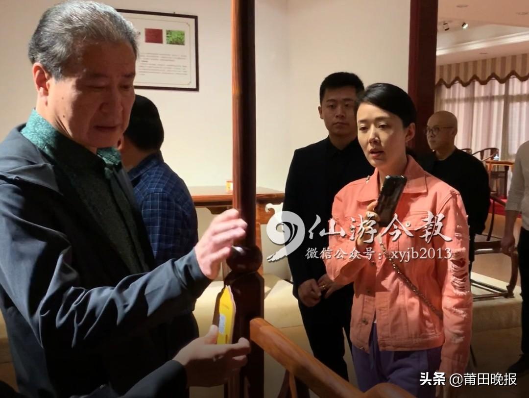 楊童舒?zhèn)€人資料，深度解析一位耀眼明星的生平與成就，楊童舒生平與成就深度解析，耀眼明星的個(gè)人資料揭秘