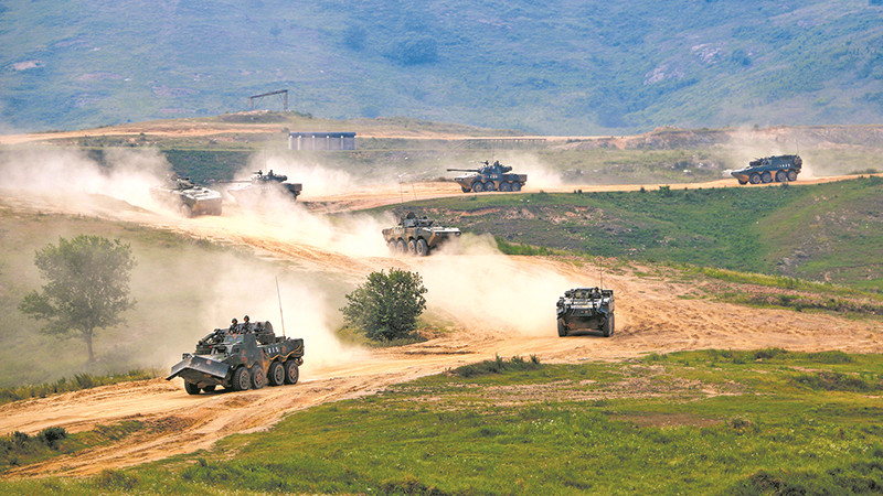 人民網(wǎng)軍事，權(quán)威軍事報(bào)道的引領(lǐng)者，人民網(wǎng)軍事，權(quán)威軍事報(bào)道的領(lǐng)航者
