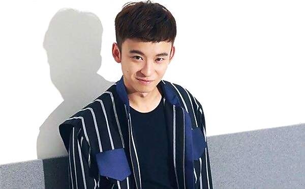 董子健個(gè)人資料圖片大全，董子健個(gè)人資料及圖片集錦