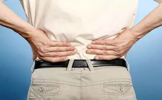 飛機打多了腎疼怎么辦——探究原因與解決方案，飛機打多了腎疼怎么辦？——原因解析與解決方案探討