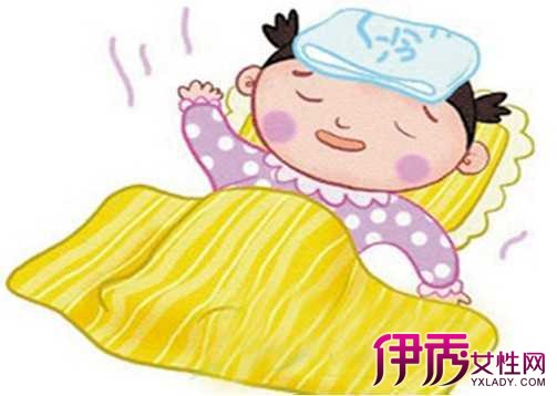 小孩發(fā)燒怎么辦？簡(jiǎn)單的退燒方法，小孩發(fā)燒如何應(yīng)對(duì)？簡(jiǎn)易退燒方法指南