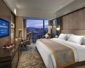 青島酒店預(yù)訂攻略，輕松預(yù)訂心儀住宿，享受海濱城市之旅，青島酒店預(yù)訂攻略，輕松預(yù)訂心儀住宿，暢游海濱城市