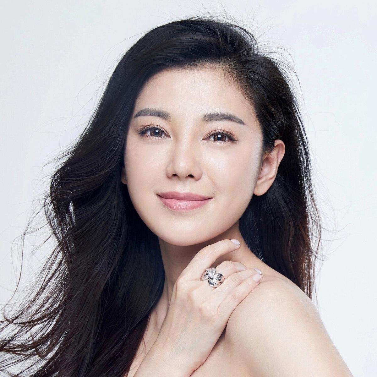 趙文琪演員，星光璀璨，演藝之路展現(xiàn)獨(dú)特魅力，趙文琪，星光璀璨演藝路，展現(xiàn)獨(dú)特魅力