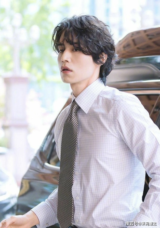 李東旭個人資料，深度解析，李東旭個人資料深度解析，揭秘他的故事與成就