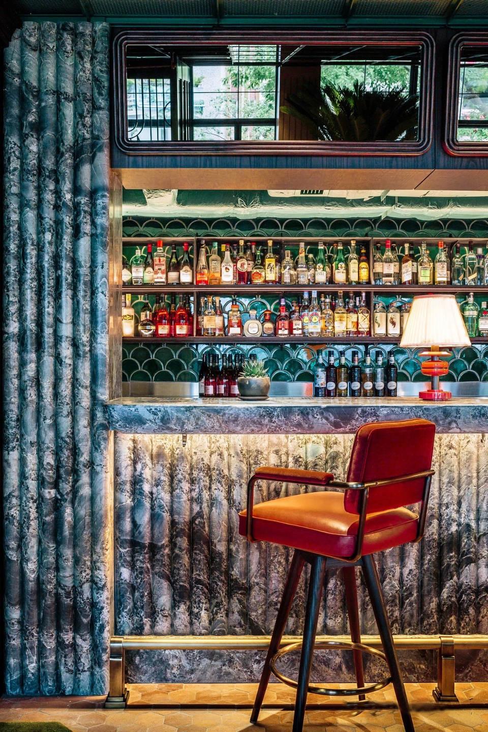 香港最準一肖中特，揭秘精準預(yù)測的秘密，揭秘香港最準一肖中特精準預(yù)測的秘密