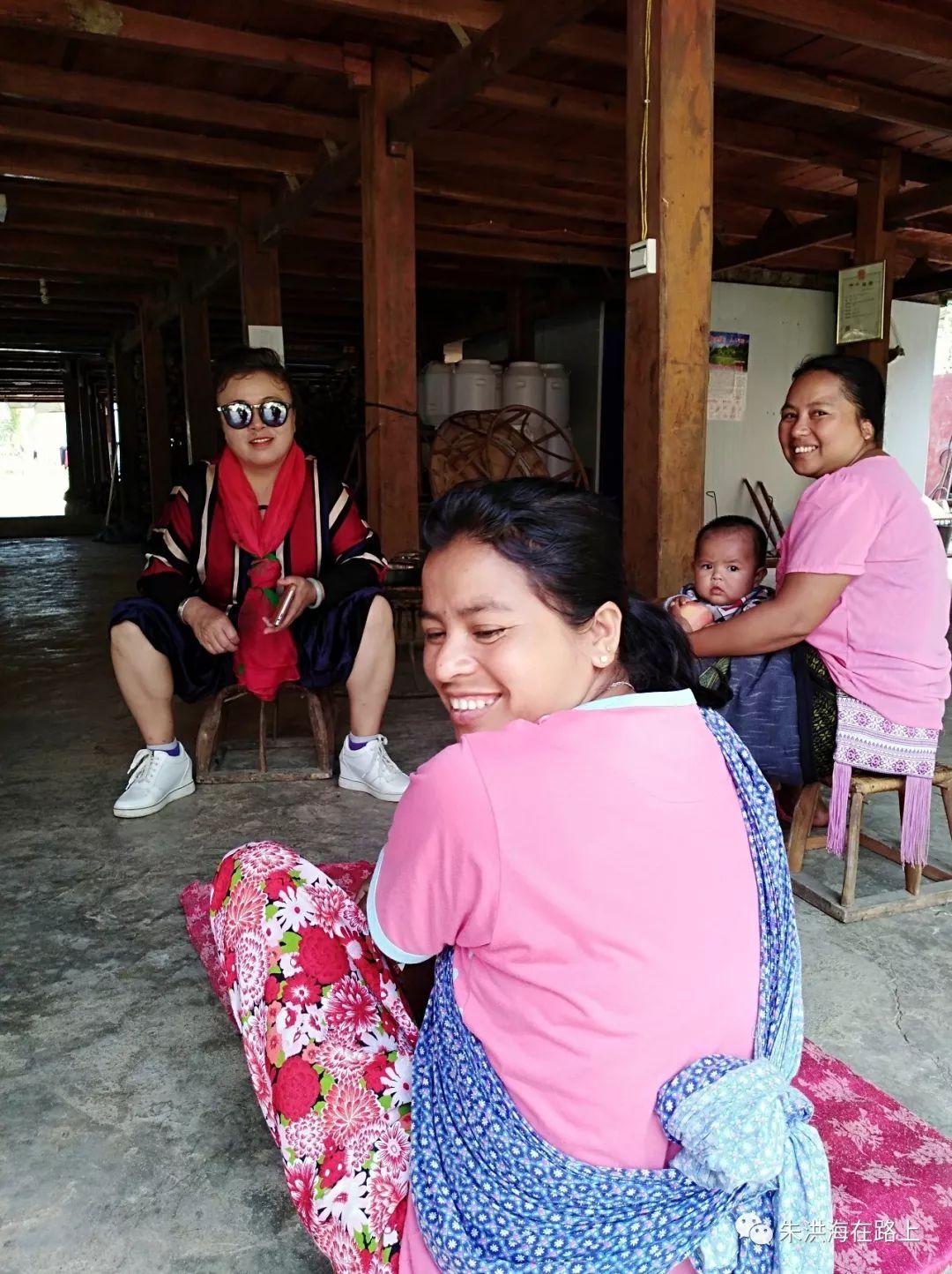 西雙版納適合老年人旅游嗎，探索老年人在西雙版納的旅游體驗，西雙版納適合老年人旅游嗎？老年人在西雙版納的旅游體驗探索