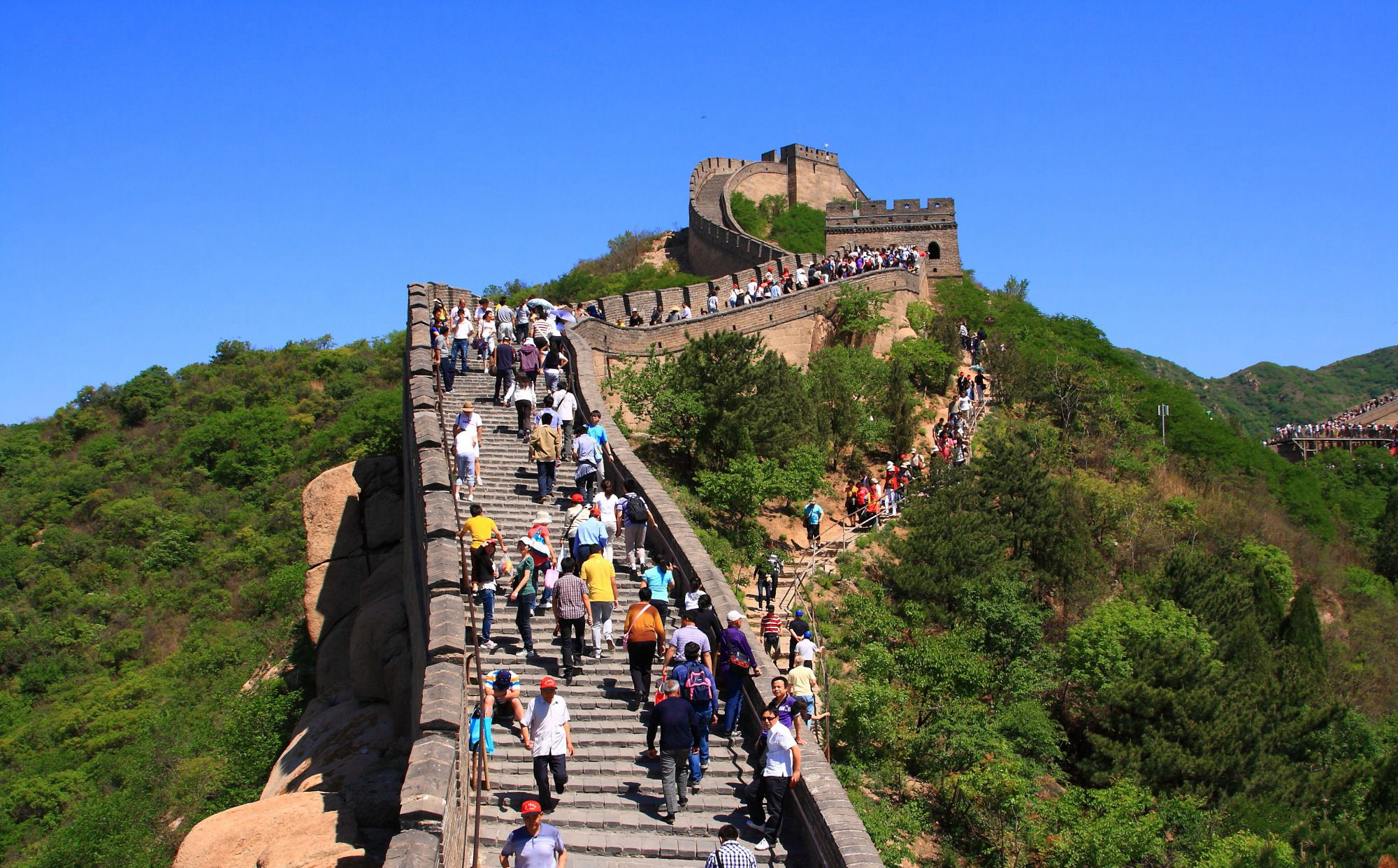 八達(dá)嶺長(zhǎng)城游玩攻略，你需要多少時(shí)間？，八達(dá)嶺長(zhǎng)城游玩攻略，所需時(shí)間揭秘！