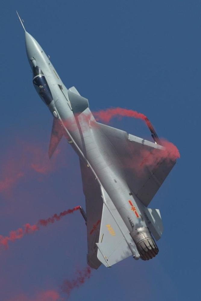 殲-10B，中國空軍現(xiàn)代化建設(shè)的璀璨明珠，殲-10B，中國空軍現(xiàn)代化建設(shè)的耀眼明珠